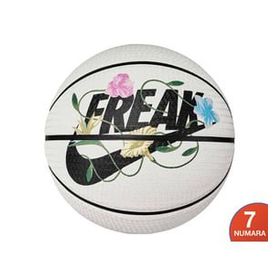 Nike N.100.4139.129.07 Playground 8P 2.0 G Antetokounmpo Beyaz No:7 Basketbol Topu
