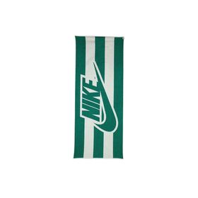 Nike N.101.1123.119.OS Club Yeşil Antrenman Havlu
