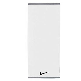 Nike N.101.2438.101.MD Fundamental Beyaz Antrenman Havlusu