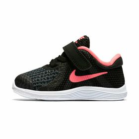Nike Revolution 4 Kadın Spor Ayakkabı Siyah