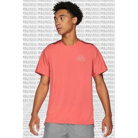Nike Rise 365 Run Division Short Sleeve Reflectörlü Erkek Koşu Tişörtü Pembe