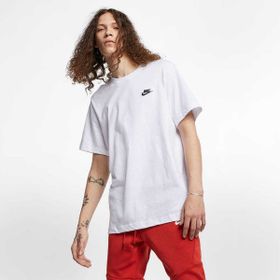 Nike Sportwear Club Erkek T-Shirt