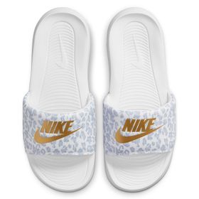 Nike Victori Beyaz Kadın Terlik