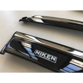 Niken Ford Focus 3 2012 Sonrası Kromlu Cam Rüzgarlığı