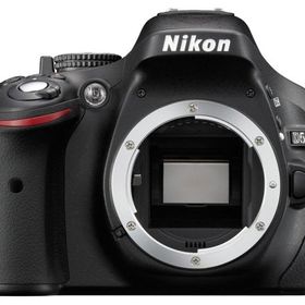 Nikon D5200 18-200mm VR II Lens DSLR Fotoğraf Makinesi