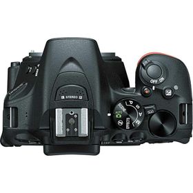 Nikon D5500 + 18-140mm Lens DSLR Fotoğraf Makinesi