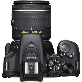 Nikon D5600 18-55mm VR + 55-200mm VR Lens DSLR Fotoğraf Makinesi