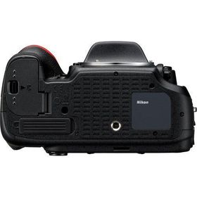 Nikon D610 28-300mm VR Lens DSLR Fotoğraf Makinesi