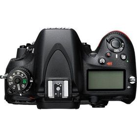 Nikon D610 28-300mm VR Lens DSLR Fotoğraf Makinesi