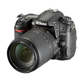 Nikon D7000 18-140mm VR Lens DSLR Fotoğraf Makinesi