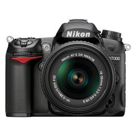 Nikon D7000 18-55mm VR II Lens DSLR Fotoğraf Makinesi