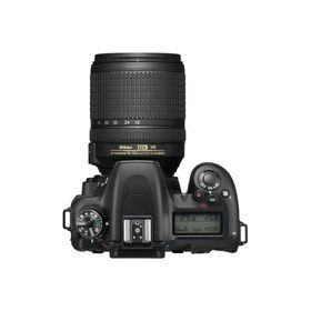 Nikon D7500 + 18-140mm Lens DSLR Fotoğraf Makinesi