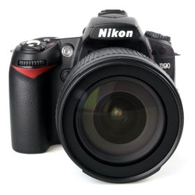 Nikon D90 18-55mm VR + 70-300mm VR Lens DSLR Fotoğraf Makinesi