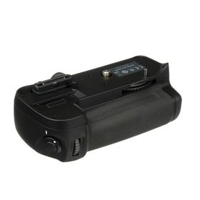 Nikon MB-D11 D7000 Battery Grip