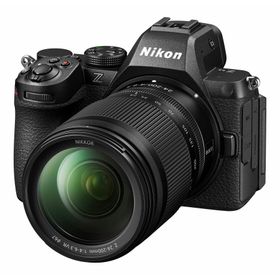 Nikon Z 5 II + 24-200mm Lens Aynasız Fotoğraf Makinesi