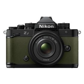 Nikon Z F + 40mm Lens Yeşil Aynasız Fotoğraf Makinesi