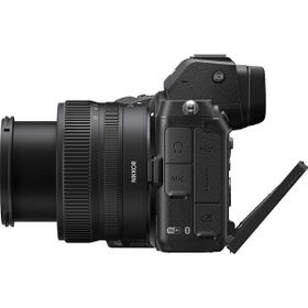 Nikon Z5 24-50 F-4-6.3 Aynasız Fotoğraf Makinesi