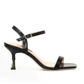 Nine West Henno2 3PR Siyah Kadın Topuklu Sandalet