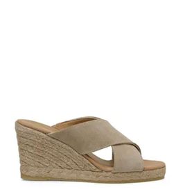 Nine West Upenza 4FX Kum Rengi Kadın Terlik