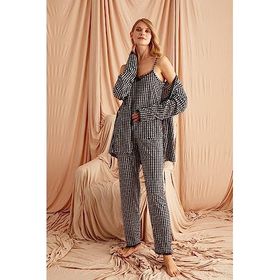Nisanca Kışlık Sabahlıklı Kadife Siyah Kadın Pijama Takımı