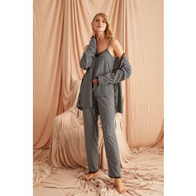 Nisanca Kışlık Sabahlıklı Kadife Siyah Kadın Pijama Takımı
