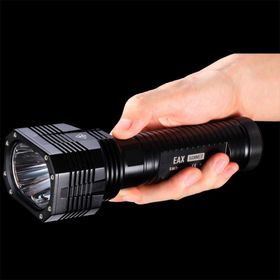 Nıtecore EAX 2000 Lumen 8XAA El Fenerı