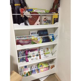 Nitelik Maya Lake Montessori Kitaplık