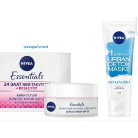 Nivea 3'lü Günlük Nemlendirici Kuru hassas Cilt 50 ml Yüz Kremi