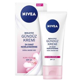 Nivea Essentials Kuru Ciltler SPF 15 50 ml Besleyici Gündüz Kremi