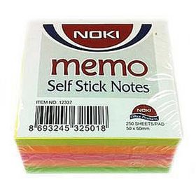 Noki Memo 50x50 mm 250 Yaprak Çizgisiz Yapışkanlı Not Kağıdı