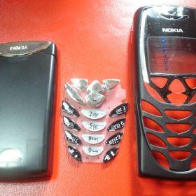 Nokia 8310 Siyah Kapak
