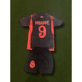 North Stand Real Madrid Mbappe 9 Beyaz Çocuk Forması