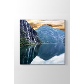 Norveç Geiranger Şelalesi Tablosu