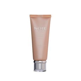 Note 402 30 ml Mineral Foundation