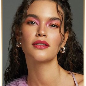 Note Iconic Sheer 209 Limitless Nemlendirici Parlak Ruj