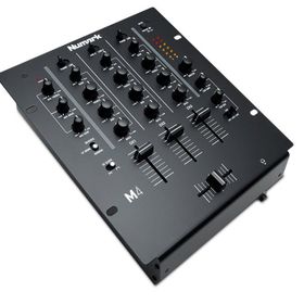 Numark M-4 DJ Mikser