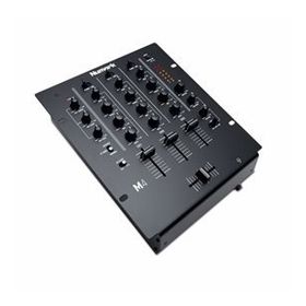 Numark M-4 DJ Mikser