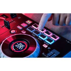 Numark Mixtrack Platinum DJ Kontrol Ünitesi