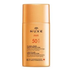 Nuxe Sun 50 Faktör Nemlendirici Tüm Cilt Tipleri İçin 50 ml Renksiz Yüz Güneş Koruyucu Krem