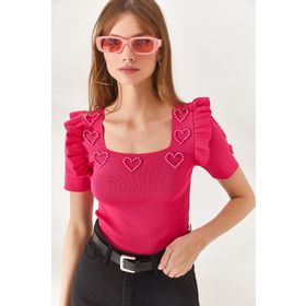 Olalook BLZ-19002269 Kadın Fuşya Kolu Fırfırlı Kalp Boncuk Garnili Crop Bluz