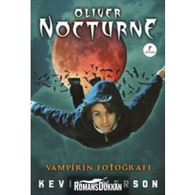 Oliver Nocturne 1 - Vampirin Fotoğrafı - Kevin Emerson