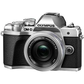 Olympus OM-D E-M10 14-42mm + 40-150mm Lens DSLR Fotoğraf Makinesi