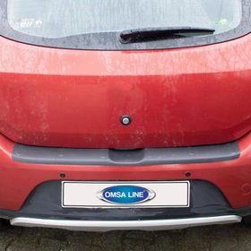 Omsa Dacia Sandero Stepway 2012-2020 Arası Parlak Plastik Tampon Eşiği