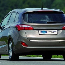Omsa Hyundai i30 SW Krom 2012-2016 Arası Bagaj Alt Çıta