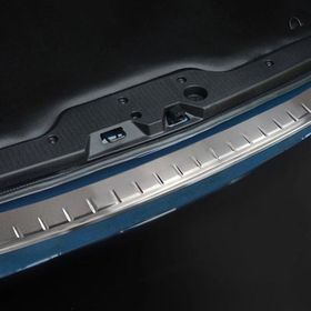 Omsa Renault Express 2021 ve Sonrası Taşlı Krom Arka Tampon Eşiği