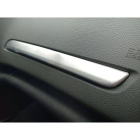 Omsa Renault Megane 4 Krom Taşlı 2016-2020 Arası Ön Konsol Çıtası