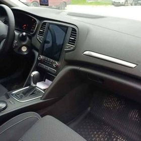 Omsa Renault Megane 4 Krom Taşlı 2016-2020 Arası Ön Konsol Çıtası
