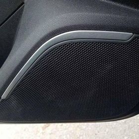 Omsa Renault Megane 4 Sedan 2 Parça Taşlı 2016-2020 Arası Krom Hoparlör Çıtası