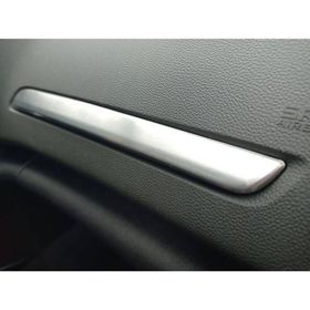 Omsa Renault Megane 4 Sedan Krom Taşlı 2021 ve Sonrası Ön Konsol Çıtası