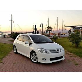 Omsa Toyota Auris HB Ön 2009-2011 Arası Karlık